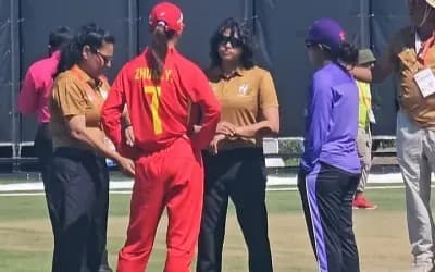 ভেজা আউটফিল্ডে ম্যাচ পরিত্যক্ত, সেমিফাইনালে বাংলাদেশ