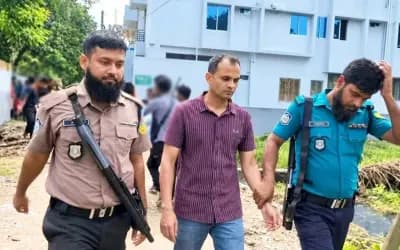 নারীসহ আটক সেই পুলিশ কর্মকর্তাকে ছেড়ে দিয়েছে