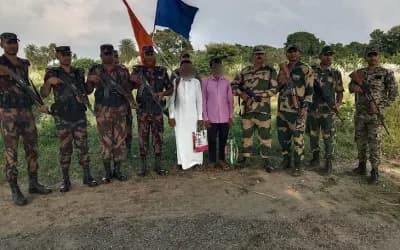 ভারতে কারাভোগ শেষে কুড়িগ্রামের দুই সীমান্ত দিয়ে দেশে ফিরলেন পাঁচ বাংলাদেশি
