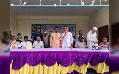 সিরাজগঞ্জে ৭ দফা দাবিতে দলিল লেখকদের সমাবেশ