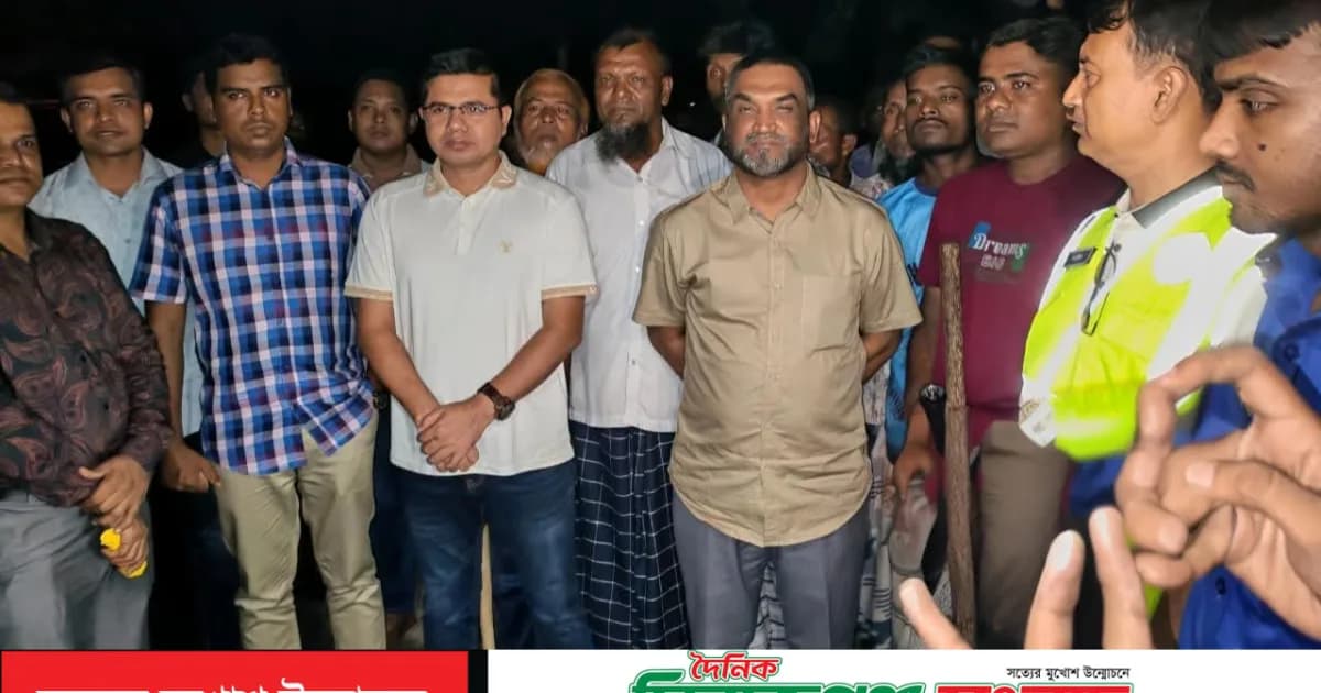 অপরাধ নিয়ন্ত্রণে রায়গঞ্জে বাঁশকল ডিউটি পরিদর্শন করলেন পুলিশ সুপার