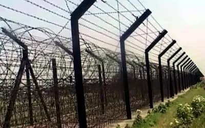 মুর্শিদাবাদে বাবা ও তিন ছেলেকে আটকের পর বাংলাদেশে ঠেলে পাঠানো হয়েছে, দাবি মানবাধিকার সংস্থার