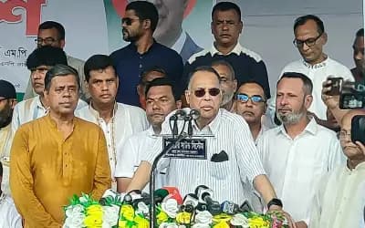 আপনারা যদি এক গালে চড় দেন, তাহলে দুই গালে চড় দেব