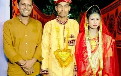 কামারখন্দের আতিয়াকে রাজকীয় আয়োজনে বিয়ে দিলেন মামুন বিশ্বাস