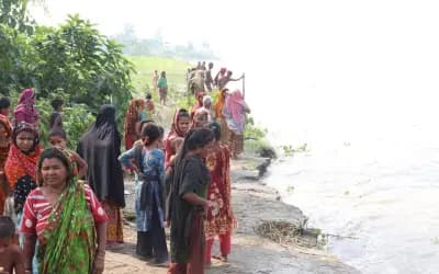 ঘরবাড়ি হারিয়ে নিঃস্ব ৫০০ পরিবার, সরকারি সহায়তা পাননি অনেকেই