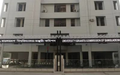 ইউজিসিতে ‘জয় বাংলা’ স্লোগান, কর্মীকে অব্যাহতি