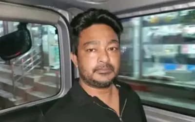 মুন্সিগঞ্জে গ্রাহকের কয়েক কোটি টাকা নিয়ে পালানো অগ্রণী ব্যাংকের কর্মকর্তা ঢাকায় আটক