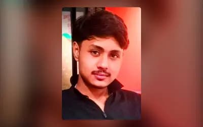 সাতক্ষীরায় মারামারি থামাতে গিয়ে ছুরিকাহত হয়ে তরুণের মৃত্যু