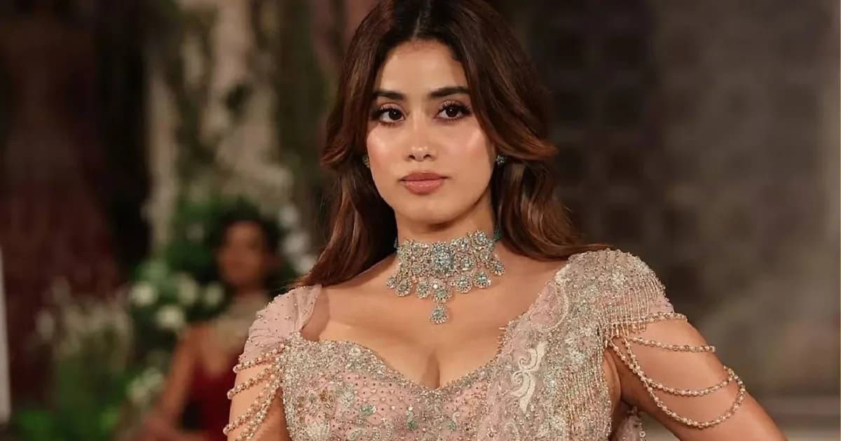 জাহ্নবীর অদ্ভুত প্রতিভা, জিহ্বা ঘোরাতে পারেন ৩৬০ ডিগ্রি