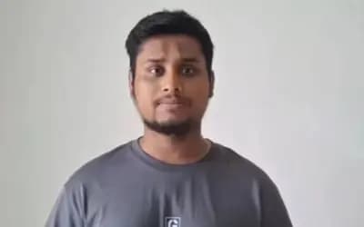 তারেক রহমান সরকার চালাচ্ছেন না, হাইজ্যাক হয়ে গেছে: হাসনাত আবদুল্লাহ