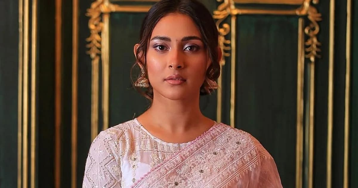 মেহজাবীনের প্রশ্ন, ‘অন্যের অসম্মান কবে থেকে আমাদের আয়ের উৎস হলো?’
