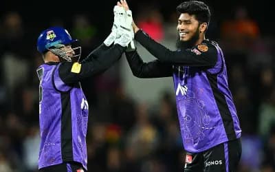 ‘সেরা খেলোয়াড়’ রিশাদকে ধরে রাখল হোবার্ট হারিকেন্স