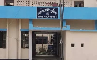 সিরাজগঞ্জে ডাকাতির ঘটনায় গ্রেফতার ৩