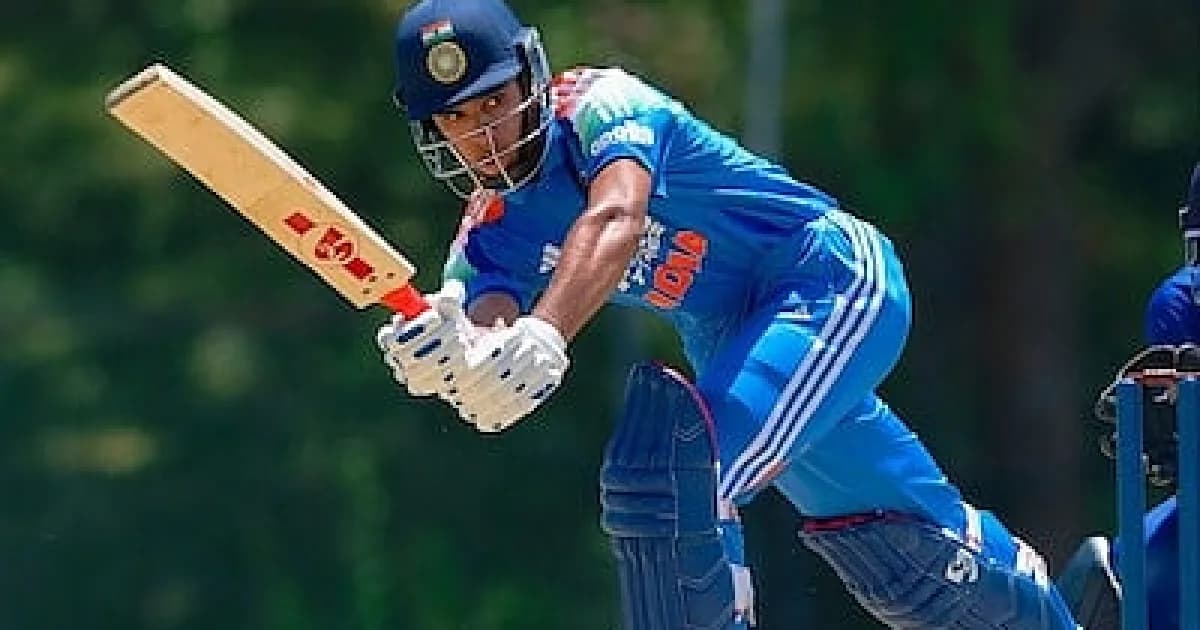 ৪১ বলে ৮৫ রানের পর ১০০ বলে ১৫১, চমক দেখাচ্ছেন রাহুল দ্রাবিড়ের ছেলে