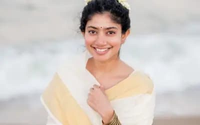 ৪ হাজার কোটি বাজেটের সিনেমায় সাই পল্লবী, কোন চরিত্রে অভিনেত্রী