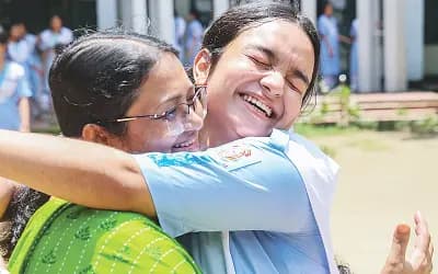 ঢাকা বোর্ডের এসএসসি শিক্ষার্থীদের বৃত্তি, মেধাবৃত্তিতে মাসে ৬০০, সাধারণে ৩৫০ টাকা