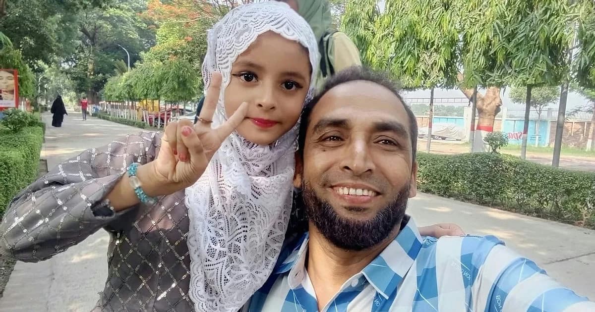 বাবা-মেয়েকে বাড়ির আঙিনায় দাফন, মৃত্যুর খবর জানানো হয়নি আহত স্ত্রী–ছেলেকে