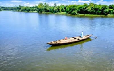 বর্ষায় জলরঙের ক্যানভাস, শীতে সোনালি শস্যের রাজ্য চলনবিল