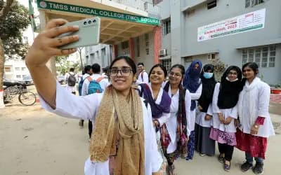 চিকিৎসাশিক্ষায় ৬৩ শতাংশই ছাত্রী, ডেন্টাল ও নার্সিংয়েও এগিয়ে