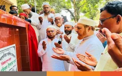 সিরাজগঞ্জের উল্লাপাড়ায় মাদরাসার চারতলা ভবনের ভিত্তিপ্রস্তর স্থাপন করলেন এমপি