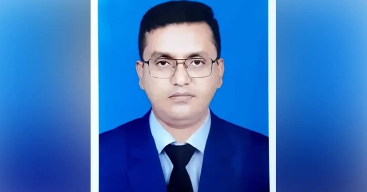 প্রশ্নপত্র ফাঁসচক্রের সঙ্গে জড়িত থাকার অভিযোগ, হারুন অর রশিদকে সিরাজগঞ্জ থেকে ঢাকায় বদলি