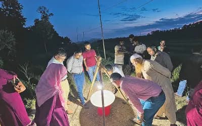 আলোক ফাঁদ নিয়ে কৃষকদের আগ্রহ আছে, তবে আস্থা নেই