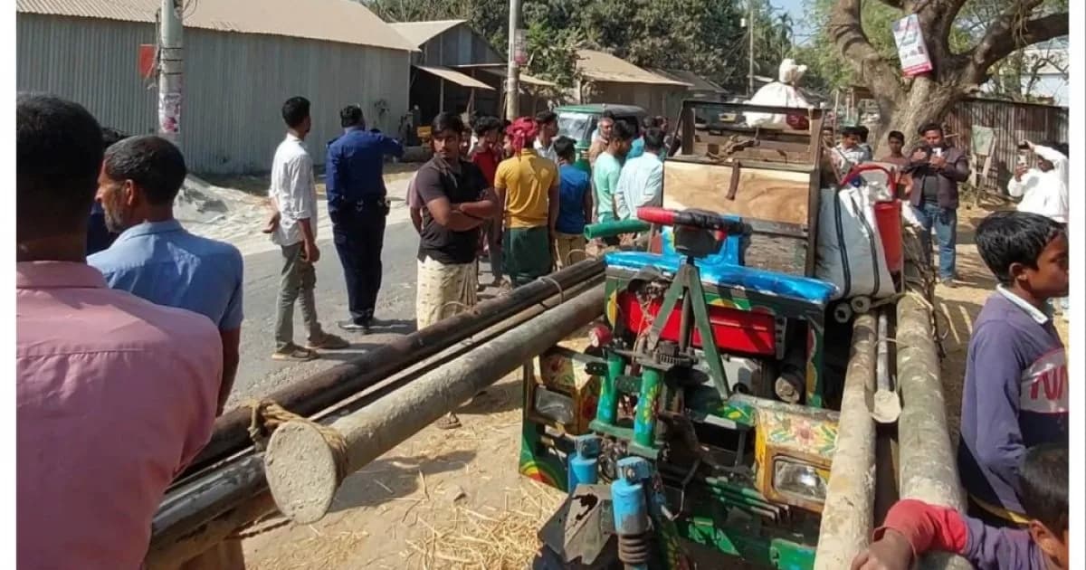 শাহজাদপুরে অটোভ্যান উল্টে বীর মুক্তিযোদ্ধা নিহত