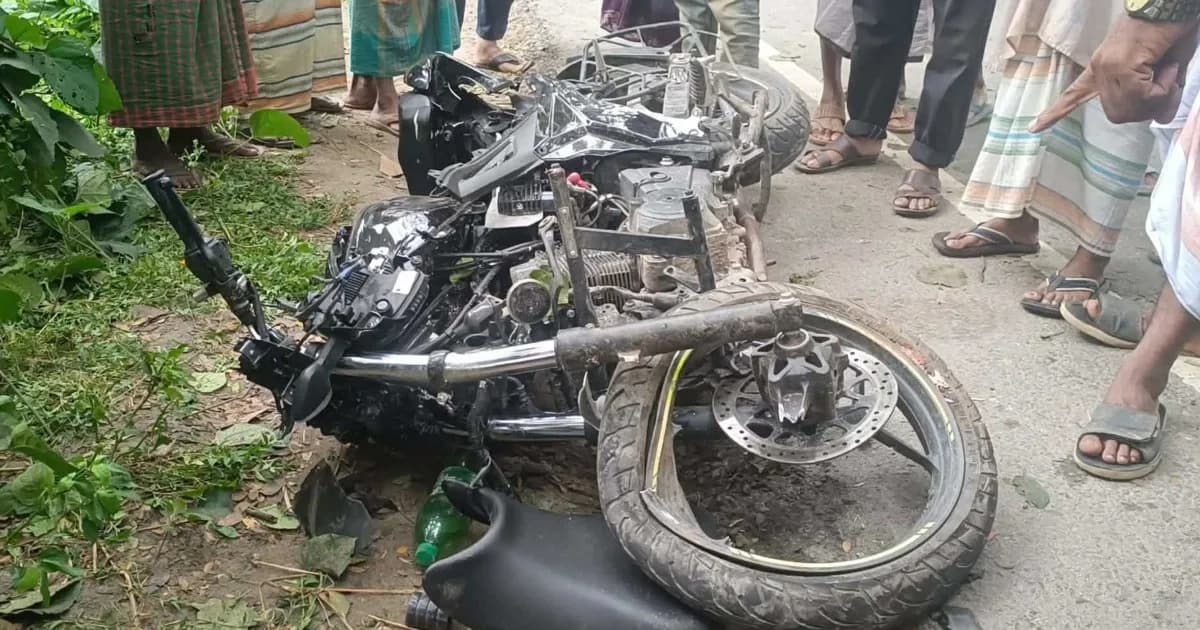 শাহজাদপুরে মোটরসাইকেল দুর্ঘটনায় এক যুবকের মৃত্যু, আহত ১