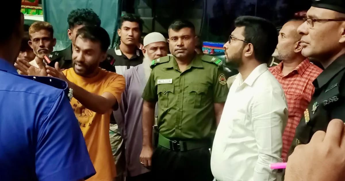 তেলের পাম্প পরিদর্শনে নির্বাহী ম্যাজিস্ট্রেট নাহিদ হাসান