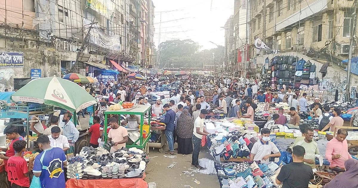 এটা গুলিস্তানের গল্প, বন্ধুকে সতর্ক করে দেখলাম নিজের মুঠোফোনটিই নেই