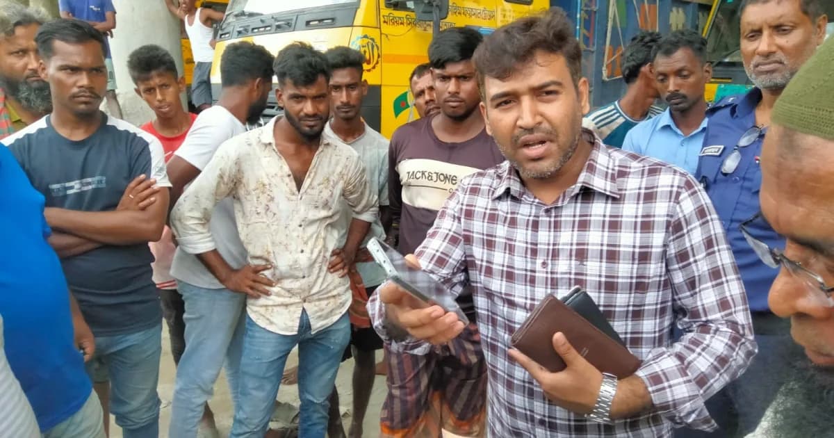 জরিমানা দিয়েই ফের অবৈধ লোড-আনলোড,প্রশাসনের সক্ষমতা নিয়ে প্রশ্ন ?