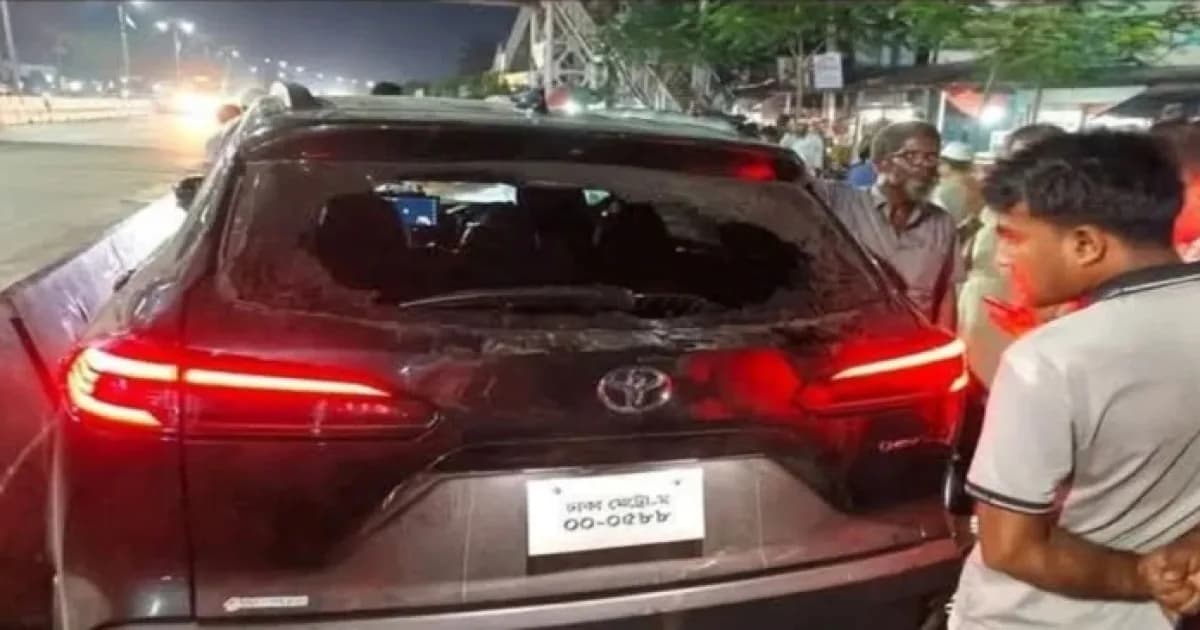 সিরাজগঞ্জে সংসদ সদস্য আয়নুল হকের গাড়িতে হামলা, ভাঙচুর