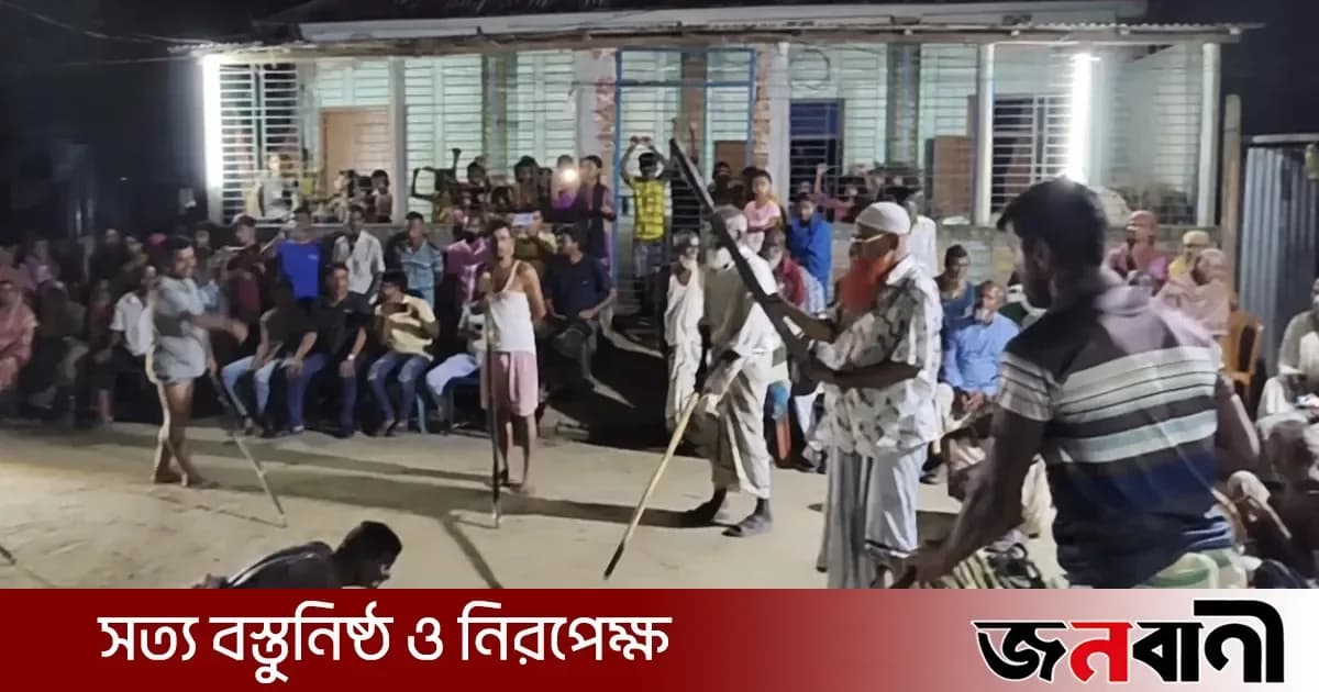 সিরাজগঞ্জে জমজমাট আয়োজনে পুনরুজ্জীবিত ঐতিহ্যবাহী লাঠি খেলা