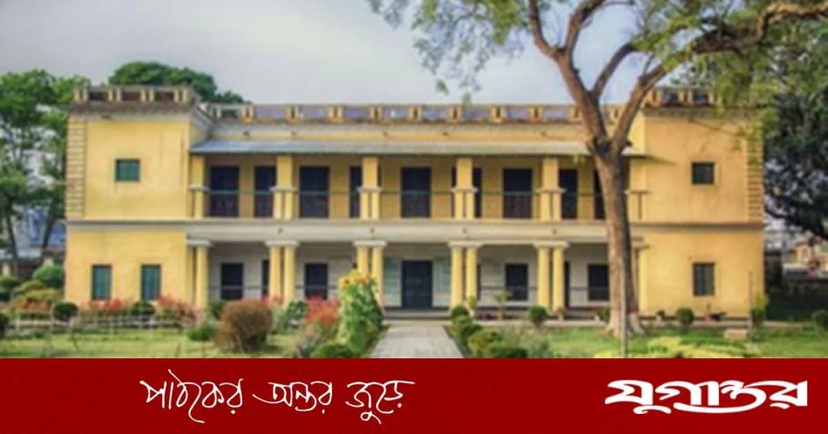 রবীন্দ্র কাছারি বাড়িতে ভাঙচুর, দর্শনার্থী প্রবেশ নিষিদ্ধ