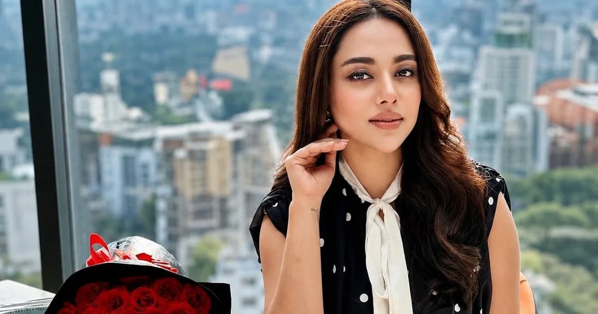 নায়িকা তমা মির্জা এখন ব্যাংকের এভিপি, অভিনয় কি তবে ছাড়ছেন...