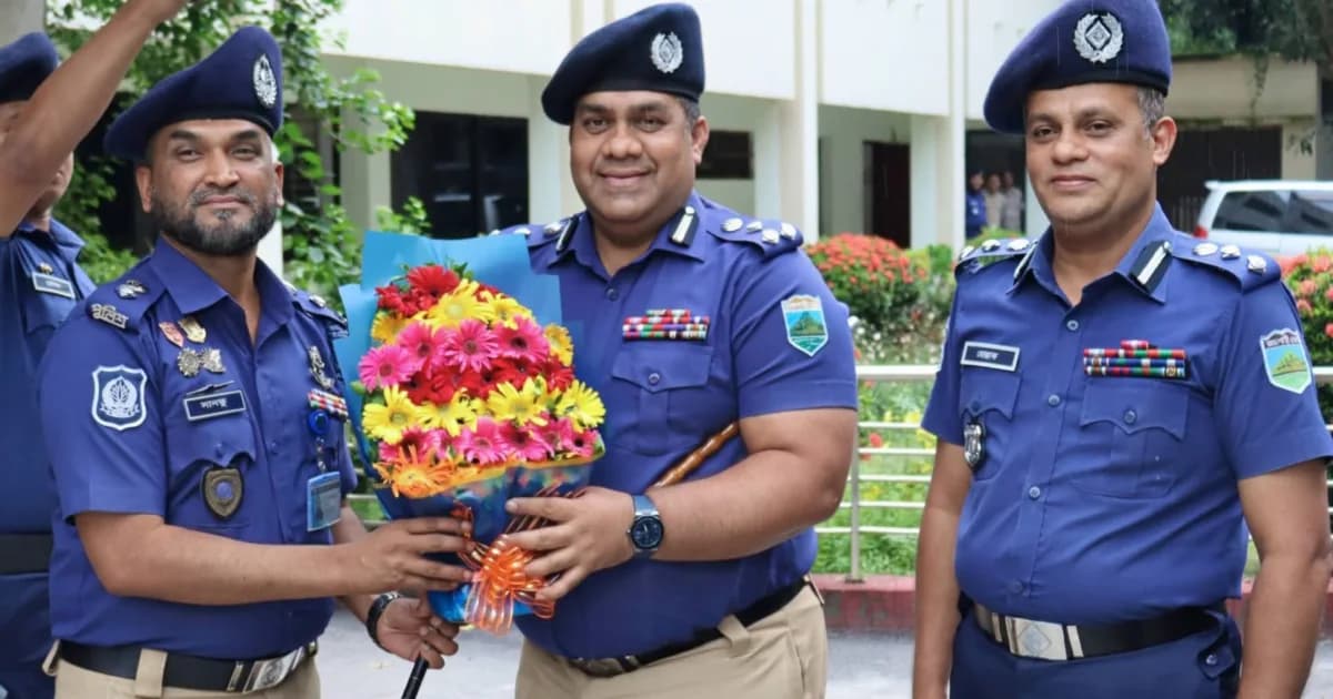 পুলিশ একা নয়, অপরাধ প্রতিরোধে দরকার জনগণের সক্রিয় অংশগ্রহণ: ডিআইজি