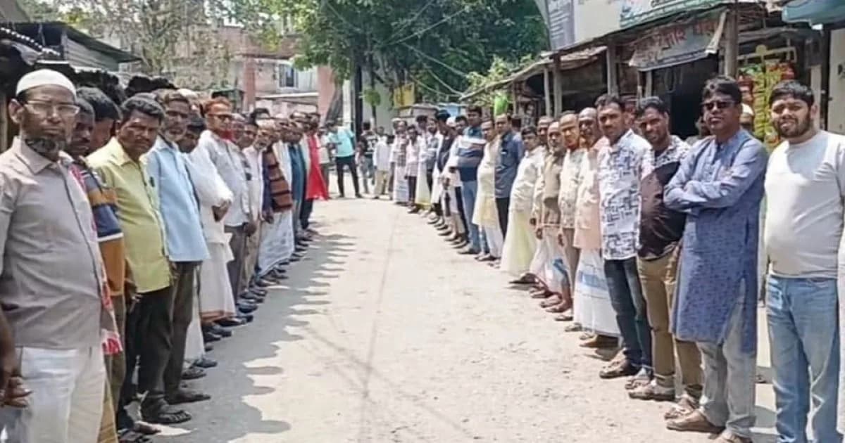 স্বাস্থ্য প্রতিমন্ত্রীকে নিয়ে এনসিপি নেতার কুরুচিপূর্ণ বক্তব্য, শাহজাদপুরে প্রতিবাদ
