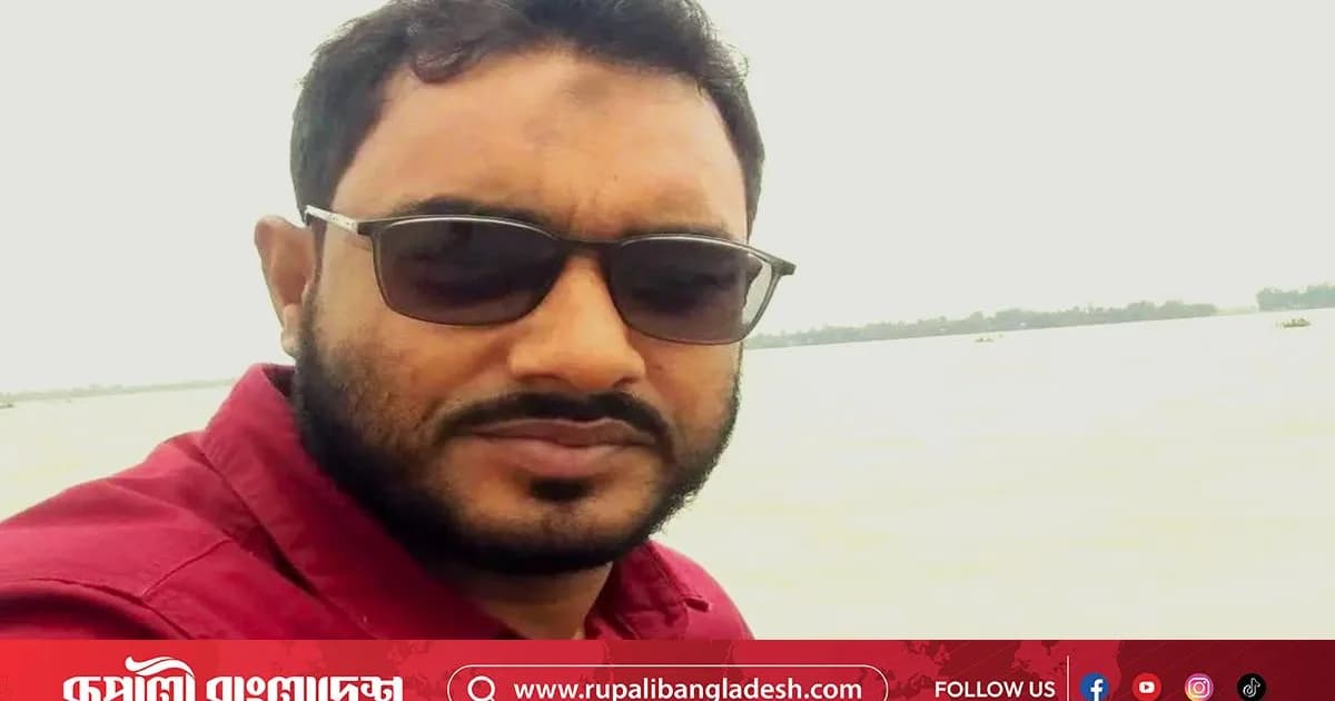 উল্লাপাড়ায় ট্রাকচাপায় স্কুলশিক্ষকের মৃত্যু