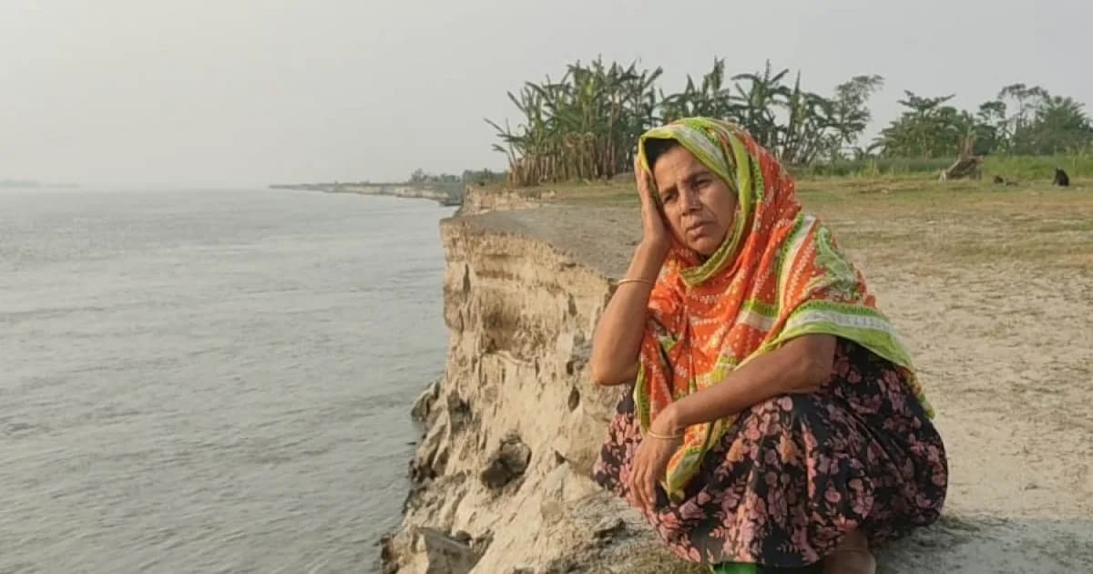 শাহজাদপুরে যমুনার ভাঙনে দিশেহারা মানুষ
