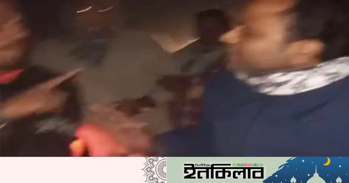 শাহজাদপুরে সাংবাদিককে গাড়ি চাপা দিয়ে হত্যার চেষ্টা, থানায় অভিযোগ!