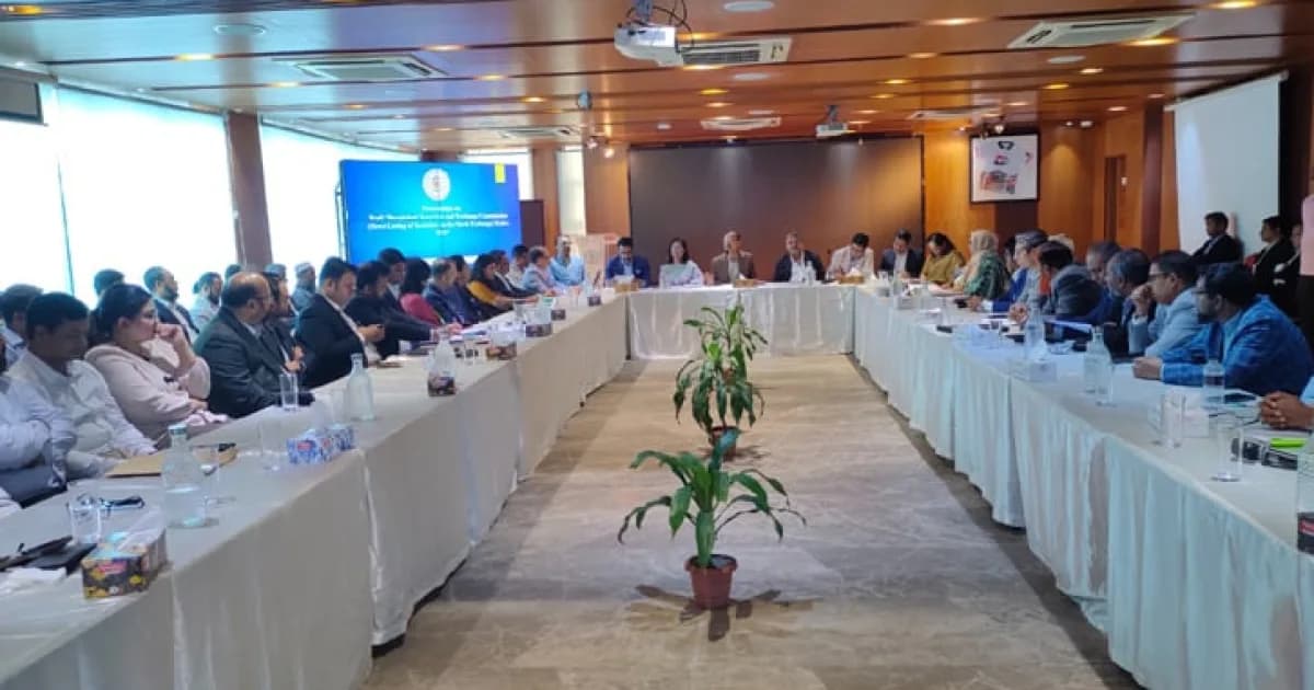 ফ্ল্যাগশিপ কোম্পানি বাজারে সম্পৃক্ত করা প্রয়োজন: মাসুদ খান