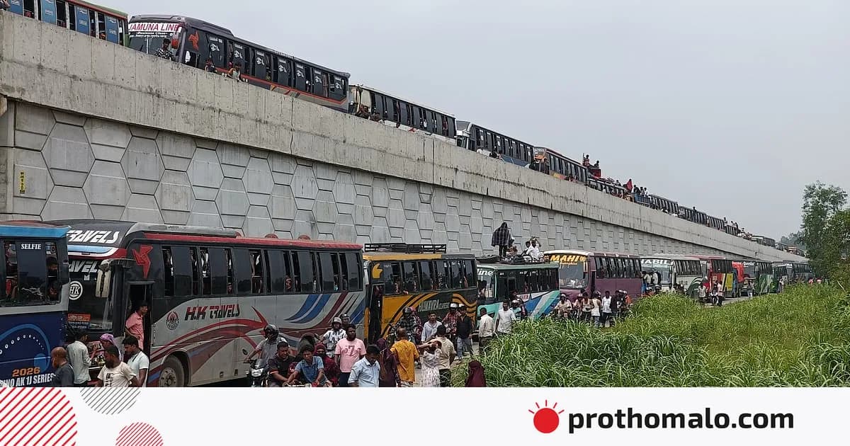 যমুনা সেতুতে গাড়ি বিকল, সিরাজগঞ্জে ৫ কিলোমিটার যানজট