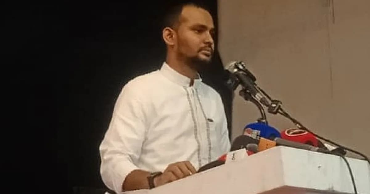 ‘বিএনপি সরকার ক্ষমতায় থাকা অবস্থায় পদোন্নতি করি, টাকা নিই—এটা কীভাবে সম্ভব’, প্রশ্ন আসিফ মাহমুদের