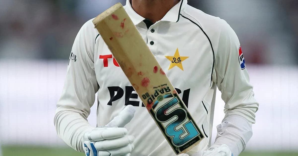 সাইমের জন্য শুক্রবারের টিকিট কেটেছিল সিপিএলের দল, রাজার কারণে ফ্লাইট মিস
