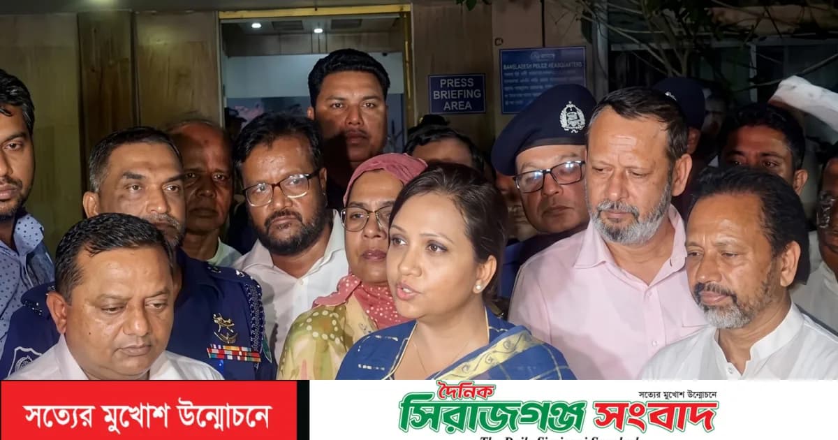 দুর্নীতি-চাঁদাবাজি নির্মূলে সরকার প্রয়োজনীয় সব পদক্ষেপ নেবে: সিরাজগঞ্জে সমাজকল্যাণ প্রতিমন্ত্রী