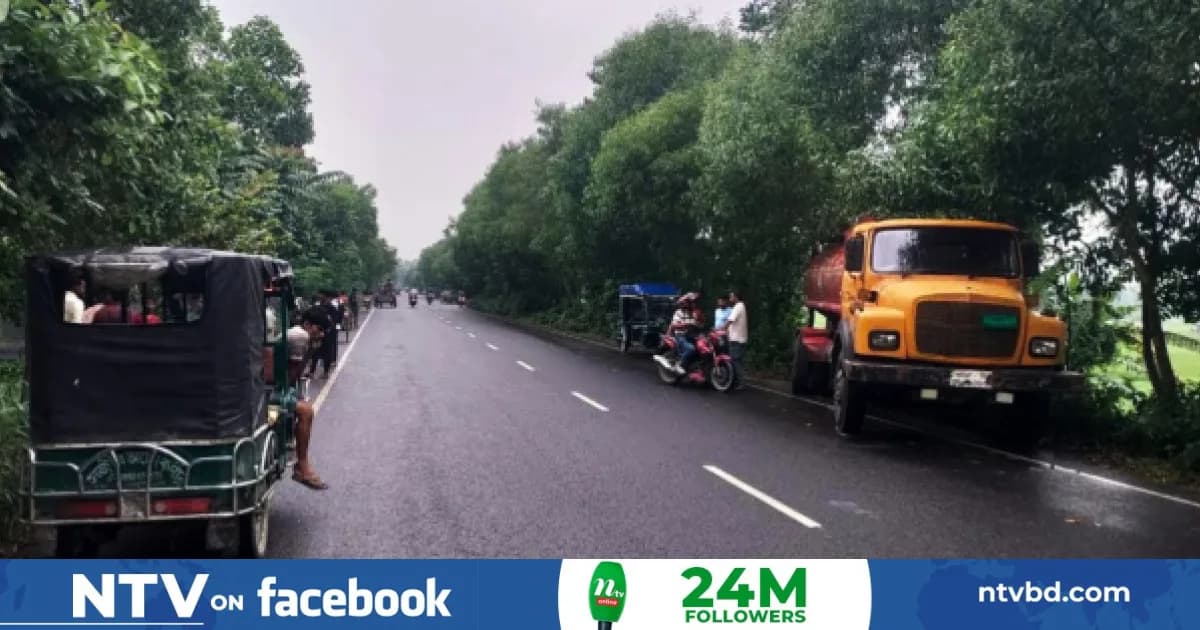 পৃথক সড়ক দুর্ঘটনায় সিরাজগঞ্জে নিহত ২