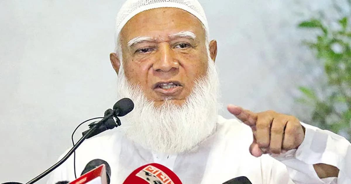 ‘ভুল রাজনীতির খেলা থেকে সরে আসুন’, যে কারণে বললেন জামায়াত আমির