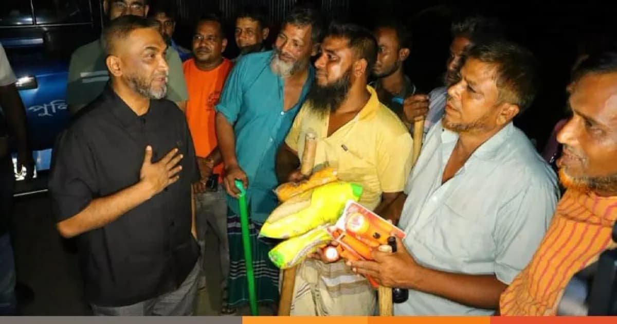সিরাজগঞ্জে গরু চুরি রুখতে বাঁশের ব্যারিকেড