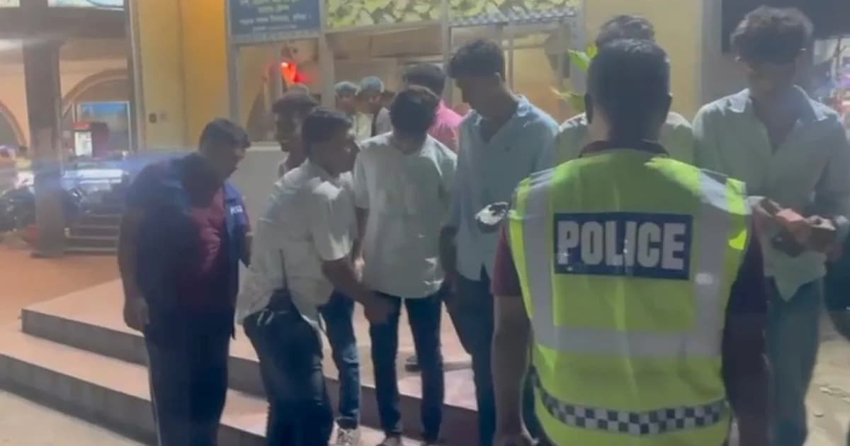 কুমিল্লায় কিশোর গ্যাংবিরোধী অভিযানে আটক ৩৭০ জন, মুচলেকায় ছাড়া পেলেন ২৭৯ জন