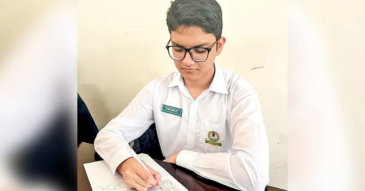 জুনিয়র বৃত্তি পরীক্ষা ২০২৬। ইংরেজি— Capitals & Punctuation: আগে প্রশ্ন পড়ে নাও, পরে উত্তর লেখো